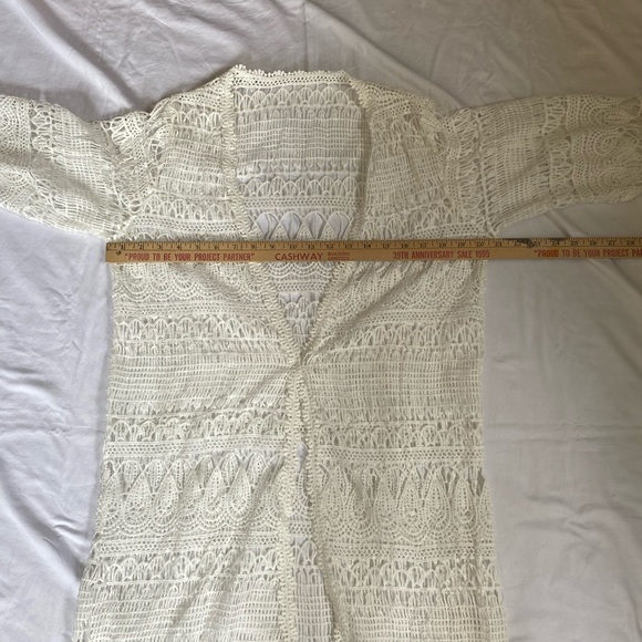 White Lace Crochet 3/4 Sleeve Cover-Up Duster Cardigan Coastal Beach Resortwear - Picture 6 of 9